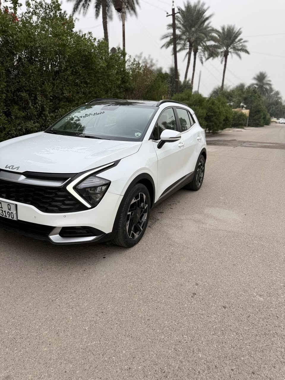 سلام عليكم كيا سبورتج خليجي موديل 2025 فول مواصفات ماشية 27 الف مكفوله من صبغ وتبدل بيه بارد كلش قليل موضح ب سونار سعر 35.500 مليون بيه مجال عنوان بغداد الكريعات شارع الوقف السني ***********
