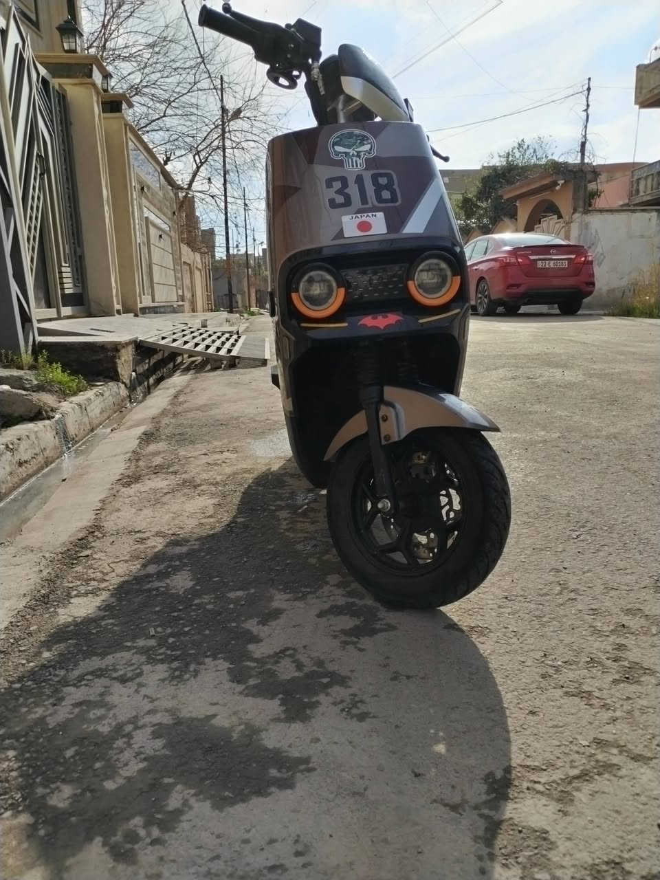 السلام عليكم  ماطور نوع 318 للبيع
1 البطاريات شرط الفحص اذا مو جدد مرجوع 6بطاريات 
2 نضام الرجوع للخلف R
3 مثبت سرعه ااسرعه الحقيقيه 70 يقره بل شاشه 90
4 بريك امامي خلفي دسك دهن 
5 دبل بصمه او سويچ  تشغيل عن بعد 
6 هورن +لايت عالي ناصي زنون +اشاير كلو شغال او شرط 
فقط ناقصو طفاريه او الودسه مفطره 
السعر من لاخير قفل 500 قفل قفل 
اي استفسار رقمي بي واتساب 
*********** 
مكاني موصل جانب لايسر
