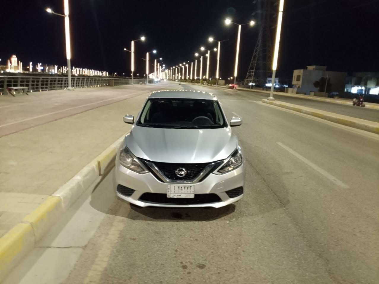 نيسان سنترا 2018 حره 
محرك كير خير من الله جديده
حادث امريكا صبغ بنيد وصور التقرير ورقم الشاصي مرفق بالصور 
بالعراق باب السائق بارد 
سياره بصمه وكامره وحساسات
سعر 105
مكان السيارة الرمادي 
***********
