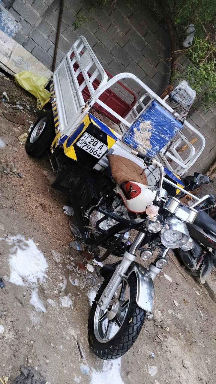 سلام عليكم ستوتا موديل 21 ستوته مرقمه رقم ديالى الستوته محرك جديد 25 كابريته جديده كير بوكس جديد دشبول ساعه جديد الستوته ماناقصها اي شي ستوته كولش حلوه السعر 3500و العنوان بغداد الشعب الستفسار ***********
