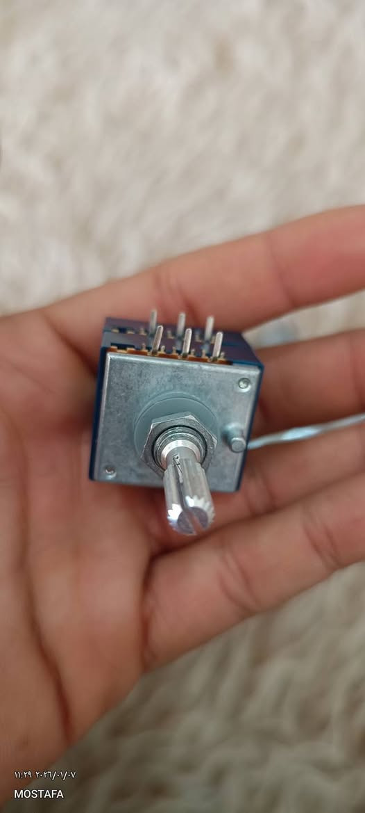 قطعه تخص الصوتيات قطعه وحده التعليقات متوقفه يمي الي يريدهه يقيمهه وياخذهه ***********
