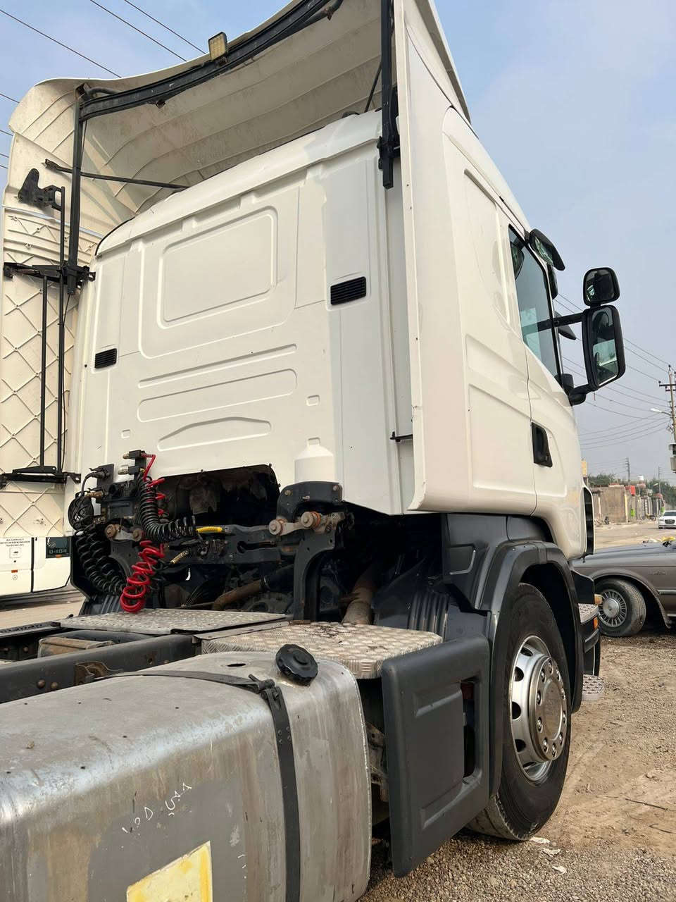 سكانيه للبيع موديل 2006 فلات رقم اربيل بسم كردي كيرراجز ***********
