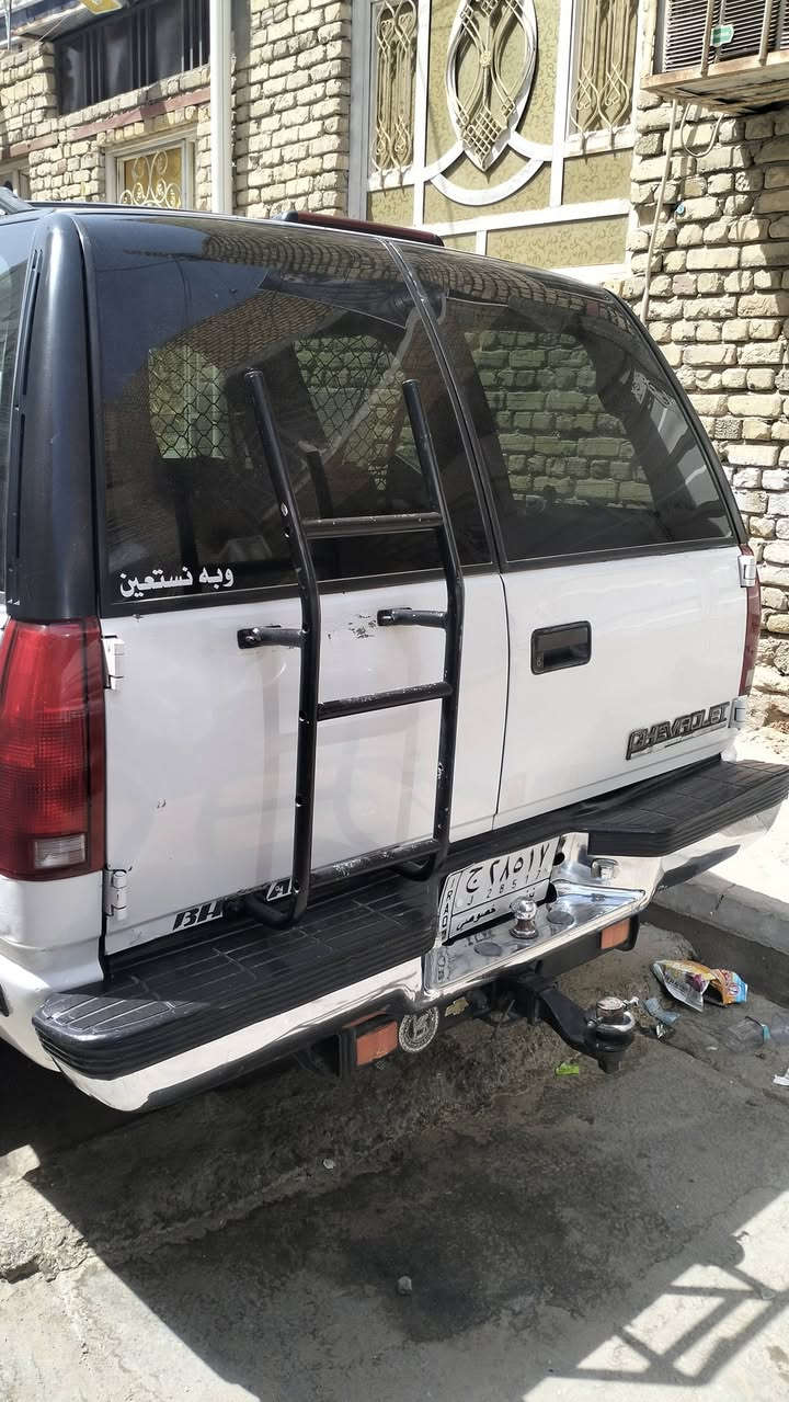 السلام عليكم بهبهان للبيع
بسمنه شرط المداور 
مكينه محور جديده 
تخم تاير 
السياره نقصها فقط كمبريسر منضومه تبريد كلها يابانية
مكان السيارة ناصريه مركز
السعر 53
وبيها مجال قليل 
***********
