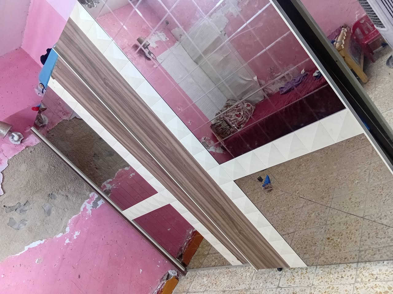 سلام عليكم كنتور وميز مال تلفوزيةن البيع اطو سعر واخذوهن الكنتور الباب وحده مكسوره يرادلهه تصليح


**إذا كنت صاحب هذا الإعلان وتريد حذفه لأي سبب، رجاءا أرسل رسالة إلى الدعم الفني**