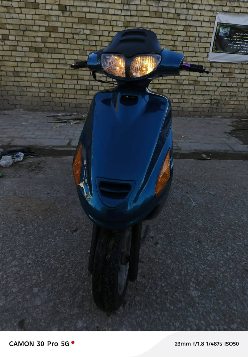 السلام عليكم دراجه فراشه فحل للبيع مكينتها شرط مامفتوح منها برغي وصوتها خرسه مكاني كوفه حي ميسان سعرها ٥٢٥الف ***********
