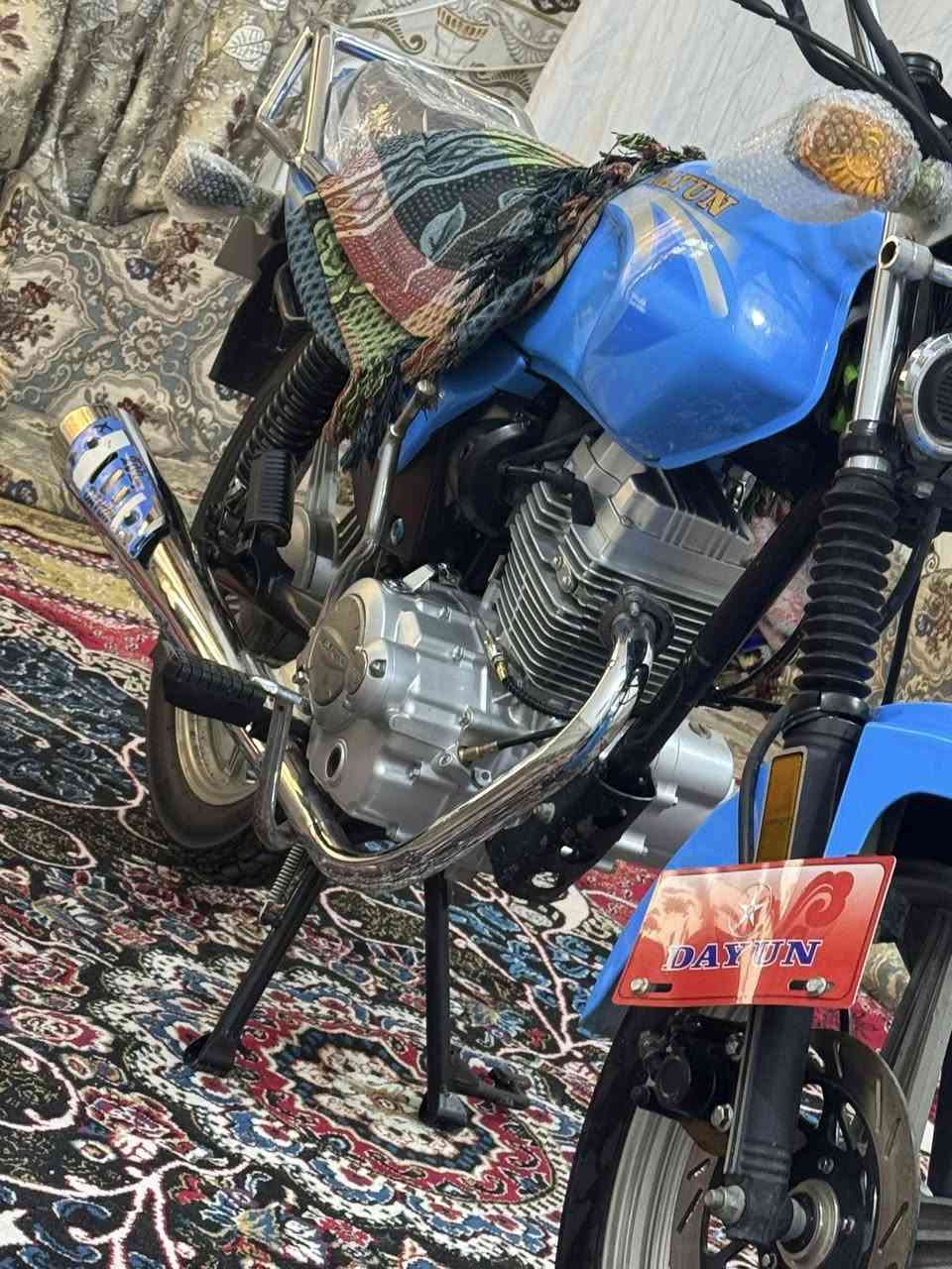 دايوان عضم موديل 2024 طالعه بل 2025 اوراق اصولي لون بلادي وكيل البغدادي وصل بسمي مباشر كبل احولك يم الوكيل كهربائيات كلها شغاله سلف هندر دبل اشاره بلادي لايت زنون عالي ناصي بك لايت بريكات أمامي خلفي كلهن شغالات والدراجه نضيفه ونضافته كدامكم بلصور رايدها 1875 وبيها مجال بسيط للشراي مكاني كربلاء اليريده يتصل ويدلل بخدمته 
***********
