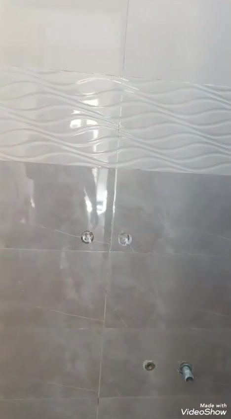 السلام عليكم  اللي محتاج خلفه مال سيراميك  موجود   واحد على واحد ‪***********‬‏
