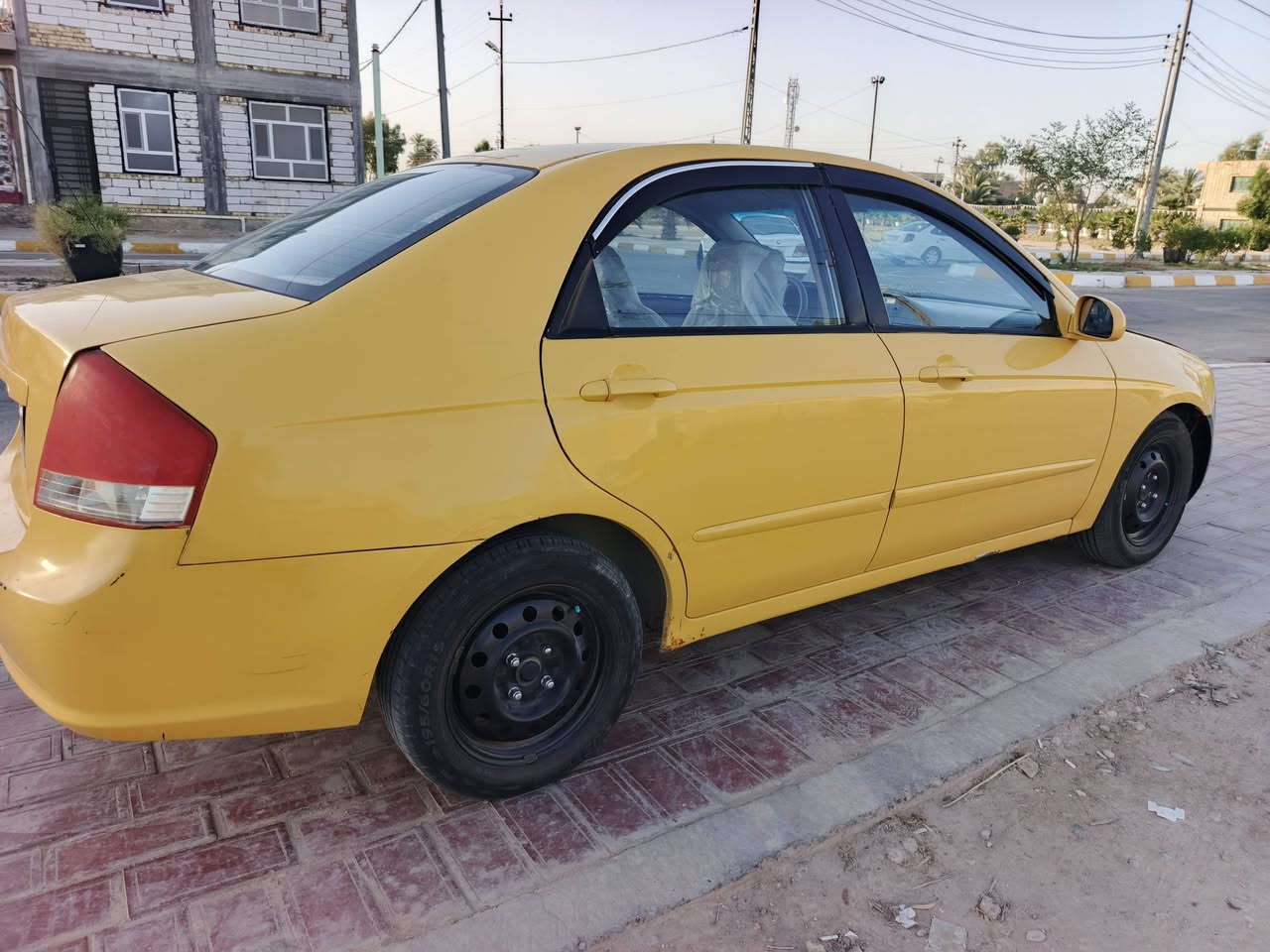 السلام عليكم سبكترا للبيع مديل2009وارد امريكي رقم كربلاء  مصفره هيئه ومرور مداور ثاني يوم بيه جاملغات خلفيه معمره بدون دواخل وبدون حوض وبيه بنيد مبدل والباقي مكفول مكينه نظيفه الكير بي صفنه فقط بل بك حداديه جديده 
السعر ٦٣ وبيه مجال قليل عندي مريض ومتوازي ع بيع 
مكاني كربلاء طويريج ***********
