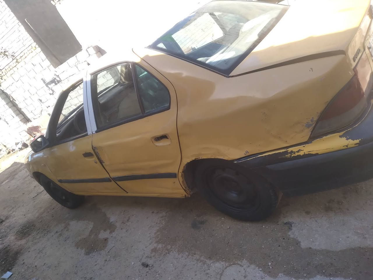 السلام عليكم اعيد نشر بسبب وعود كاذبة سيارة سمند للبيع والمراوس أنظف من صورة موديل ٢٠١٠حداديه ٨٠ بالمية تخم تاير جديد دواخل نظيفة سنويه ساقطه بل ٢٠ رقم ميسان الماني بدون راعي وتكفل سرقة العشائر مكاني نجف مشخاب سعر ع خاص***********
