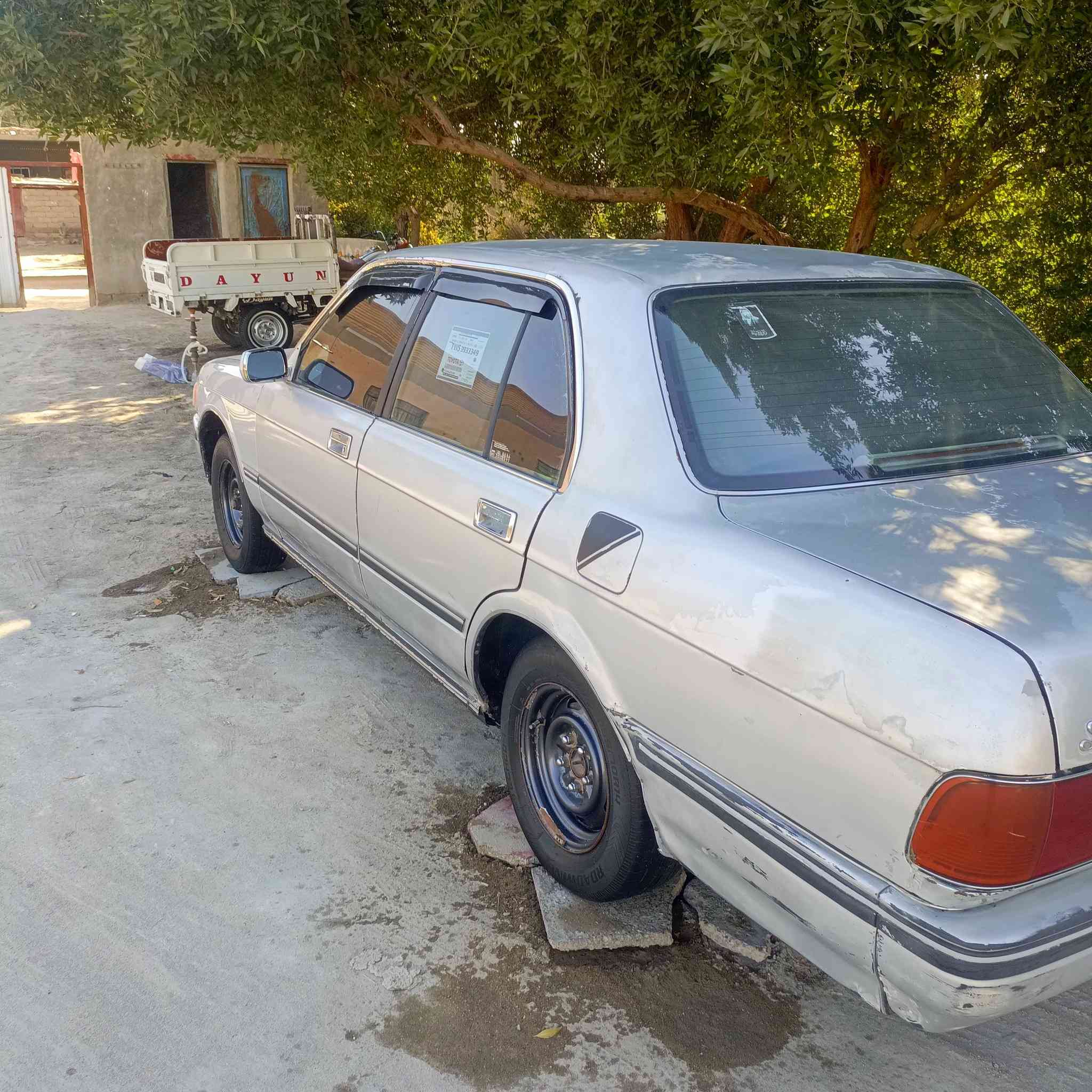 أرنب كصيف لون سلفري مكفوله من العيب الشرعي والاصوليات رقم نجف مشروع وطني سنويته صاله  شهرين من انتهت حداديه صالي سبوع من شاده تبريد ثلج مكينه وكير ثنين ونص ديلكو السعر 65 وبيها مجال ***********
