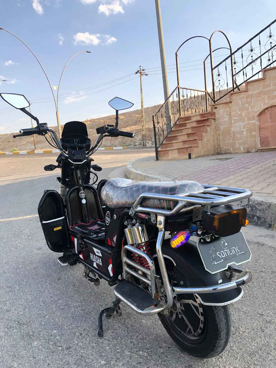 ماطور شحن هايوشه للبيع بطاريات على الفحص الكهربائيات كلها شغاله والسعر 475 وبي مجال والاستفسار على هذا الرقم ***********
