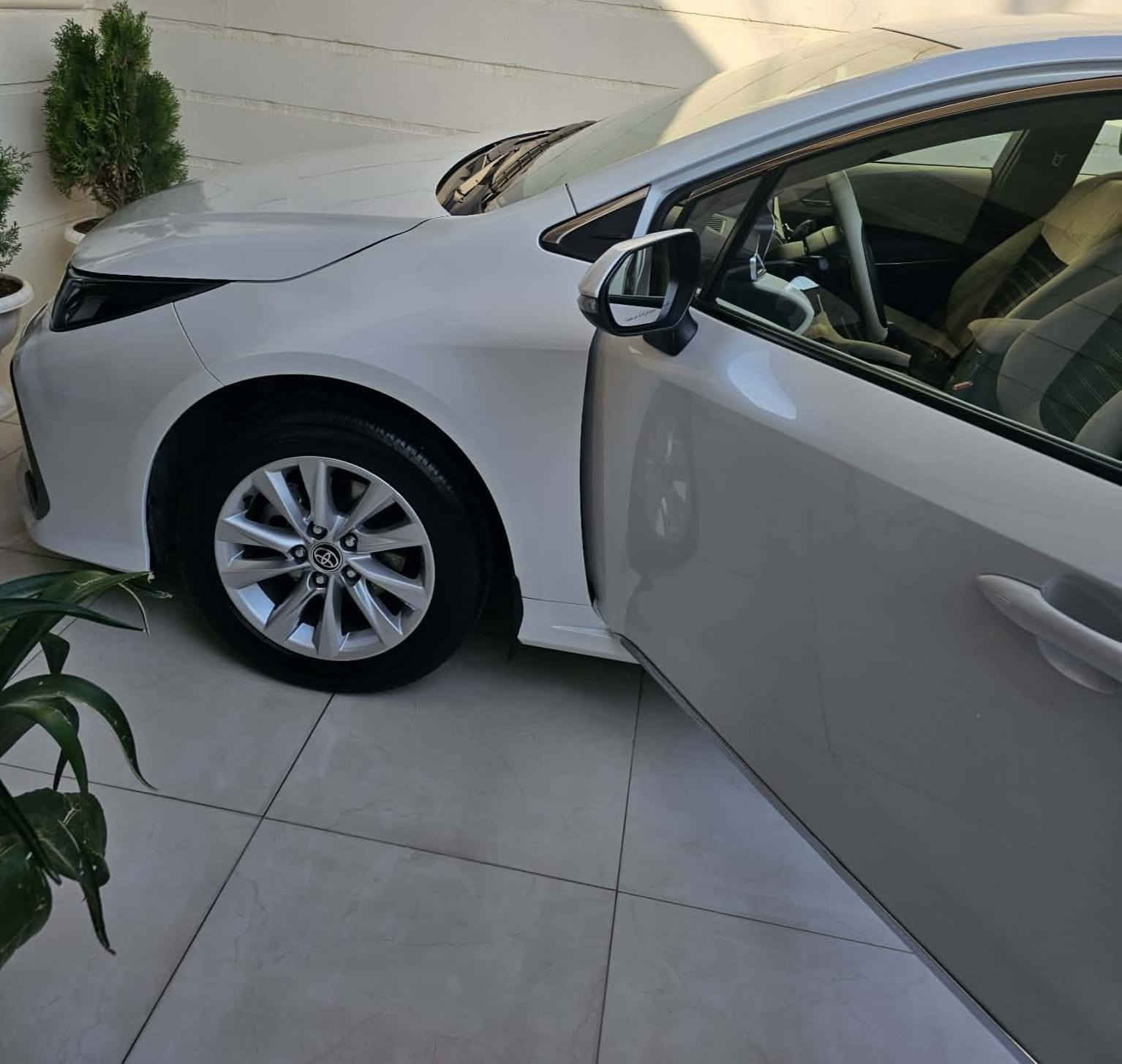 تۆیۆتا کرۆلا 2024 مواسەفات خلیجی 
سفری شەریکەی ساز 
مواسافات بى سةلايتة
مةكينةى 18 GLi
تةنها 7 هةزار رويشتوة
بوياغى نية تةنها كةميك وردة تةرزى هةية 
بةجاو  نابينيرى سةقف لةكةل سندوق
سونةرةكةى دانراوة 

 سـعـر : لە کۆمێنت داوابکە ڕاستەوخۆ بۆت دێت 📥 

گێر و مەکیەنەی بەشەرت 
هیچ کێشەیەکی تێدا نییە 

ژمارەی خاوەنەکەی 
*********** واتساپ
