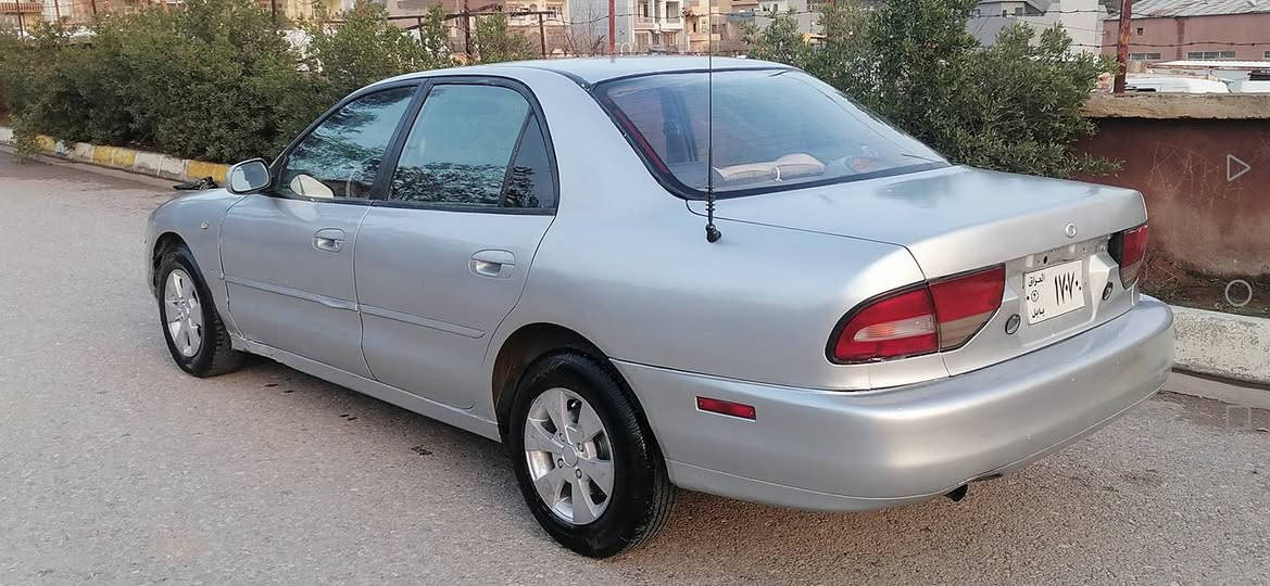 گلاند ميستةربؤشى مؤديل 1996 مالى فةقيرية 
شارى كؤية🌹***********🌹***********🌹
ئارم پلاستيك هةولير گير و مةكينة بةشةرت
جام كارةبايى ئاوينة كارةبايى سوكان پاوةر 
ويل كةپ ٤ تايةى لؤكى لةژيرة
سةقف سلايد ناو فؤرميكا
پاترى نويية مةكينة بةخاخة 
تةزجيل سيدى و فلاش ميموري
گةرميةكى زؤر زؤر خؤشى هةية
بةرگة كوشنى نويية تازةم بؤى بةستاوة 
زؤر زؤر جوان و توندوتؤلة زؤريش بةهةلمةتة 
بؤياغ عامم كردوة تةنها بؤجوانى بةبئ دةعم و ليدان
نرخى / ٢٥گةلا 
ژ.م / *********** 🌹*********** كويسينجاك, أربيل
