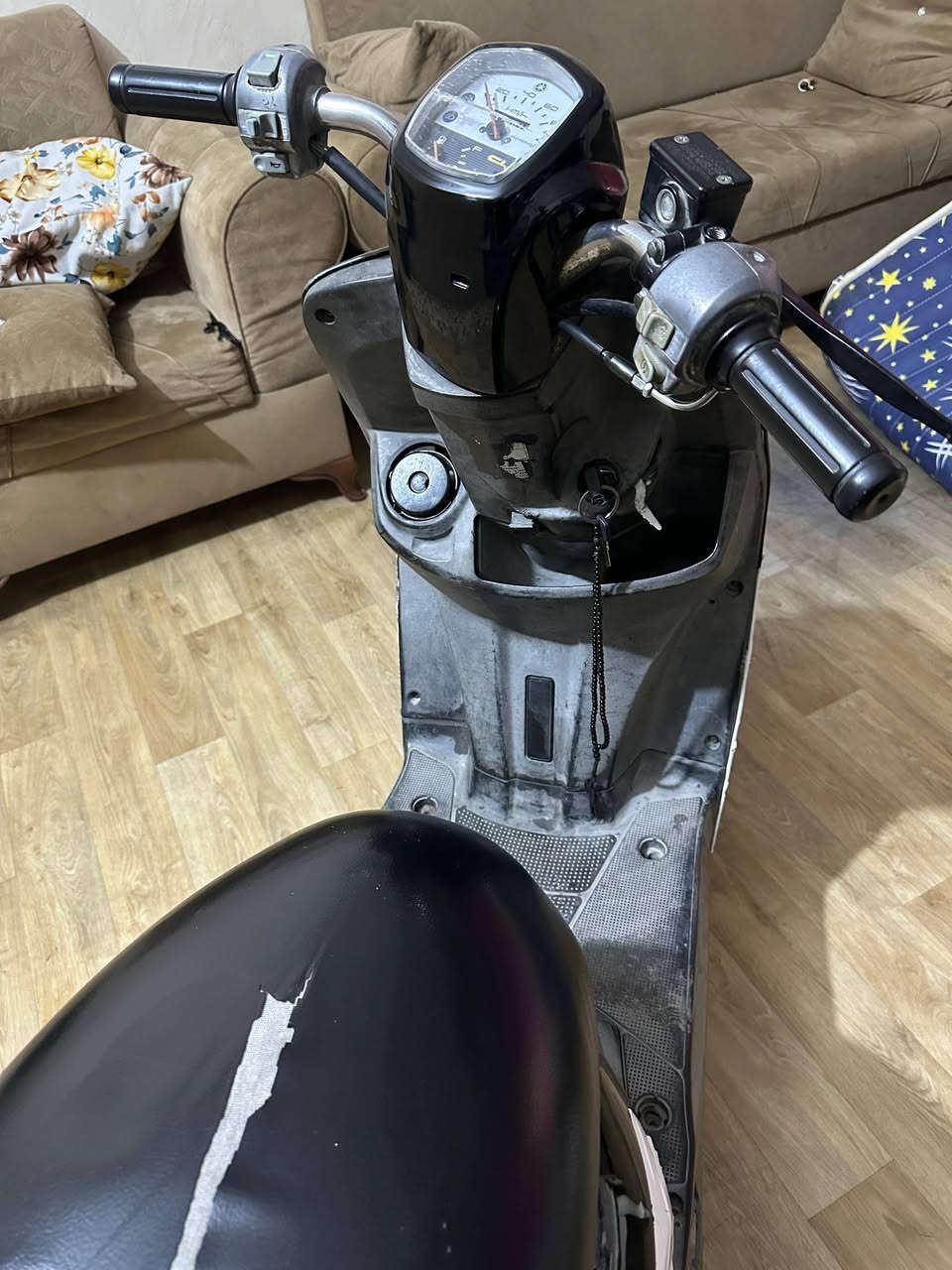 سلام عليكم دراجه بوليسي لبيع  نضيفه وجديده مكان بصره كوت الحجاج قرب مطبعه البهاء  رقم***********
