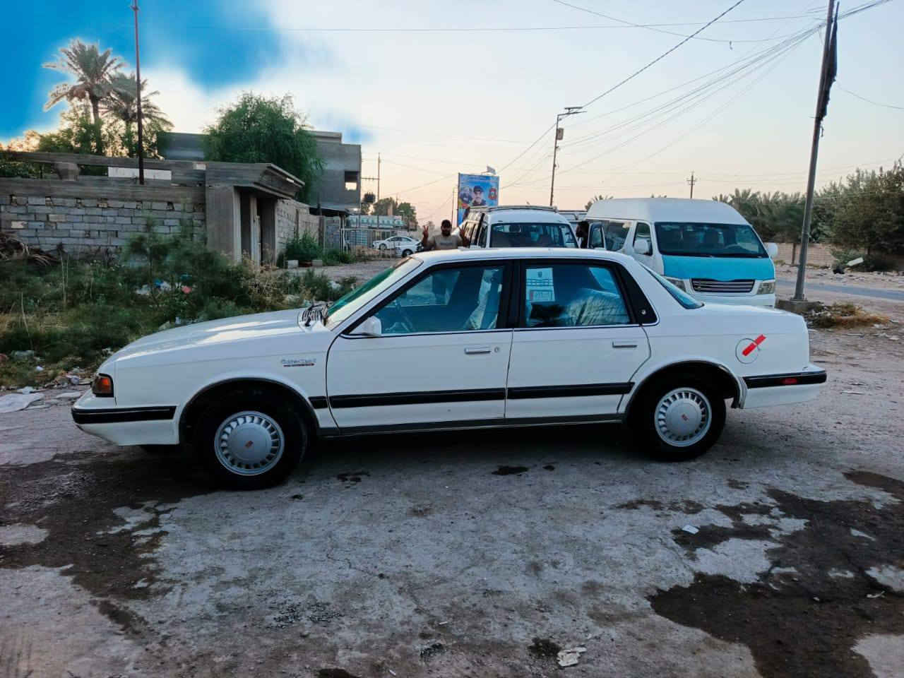 السلام عليكم اولدز لبيع سياره  موديل ٩٠ رقم بغداد بسمي رقم انكليزي مكينه كير صدر تخم تاير كهربائيات مكفوله بيه صبغ قماره ول صندوك اثر جراد لا بيه معجون سياره مكفوله من ضربه ول تبديل السعر ٥٠بيه مجال وهاذ رقمي ‏‪***********‬‏ اني مكلف بل نشر
