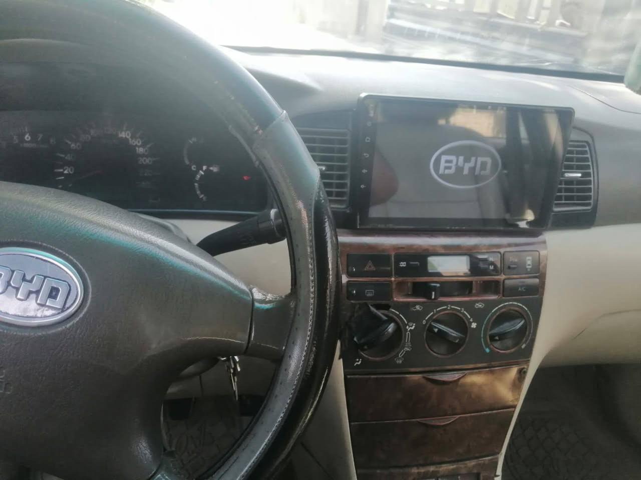 سلام عليكم بي واي دي للبيع اف ثري موديل 11 رقمهة كربلاء مشروع وطني العنوان بغداد والاستفسار على هذا الرقم ***********
