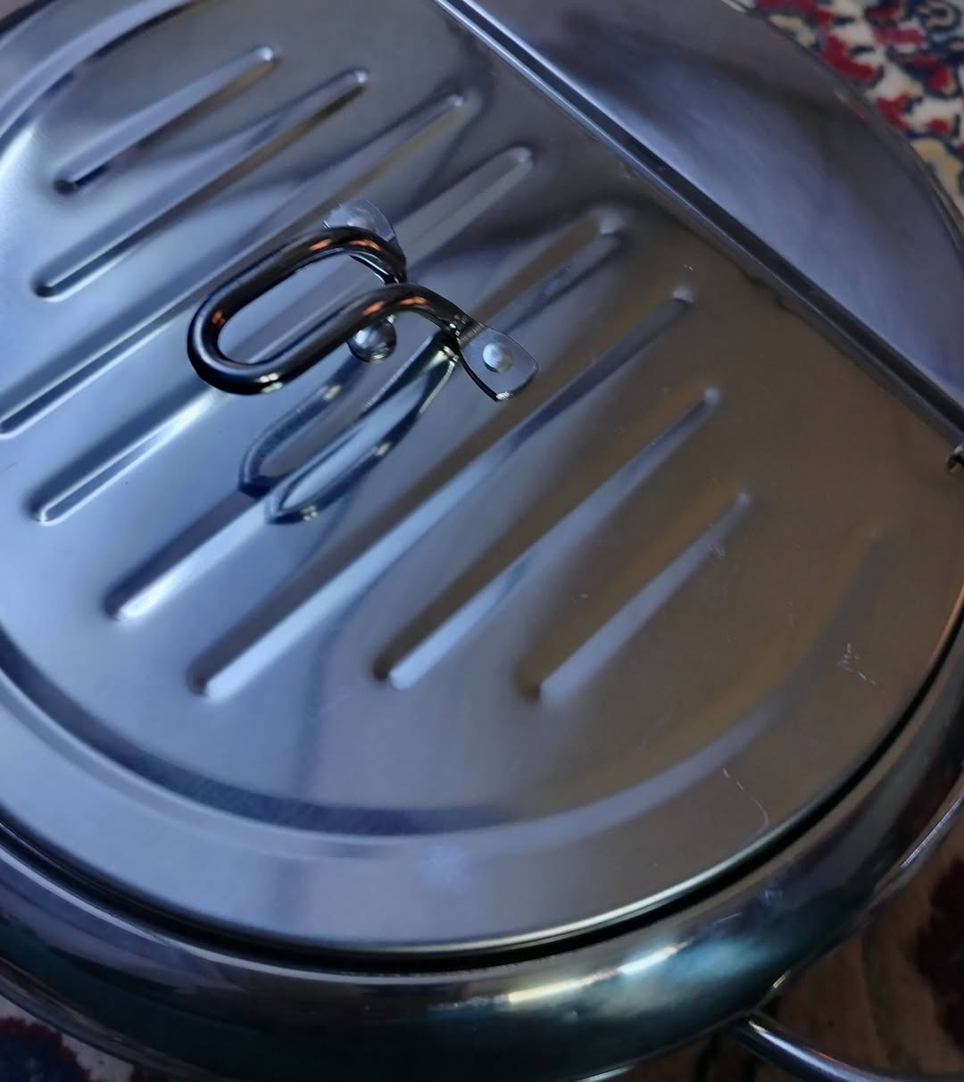 جدر قلي ياباني يحتوي على شبكة تصفية زيت ومحرار قياس حرارة الزيت


**إذا كنت صاحب هذا الإعلان وتريد حذفه لأي سبب، رجاءا أرسل رسالة إلى الدعم الفني**