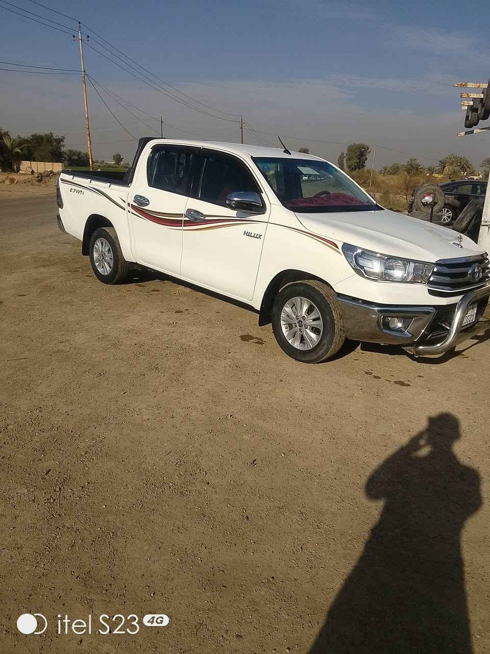 موديل 19 ساز سيارة جاهزة وجديدة جاملق امامي صبغ بدون دواخل مكينة وكير بلاد سيارة جديدة مطلوب مراوس باقل سعر اخذ فرق سعر 275 ..... ***********
