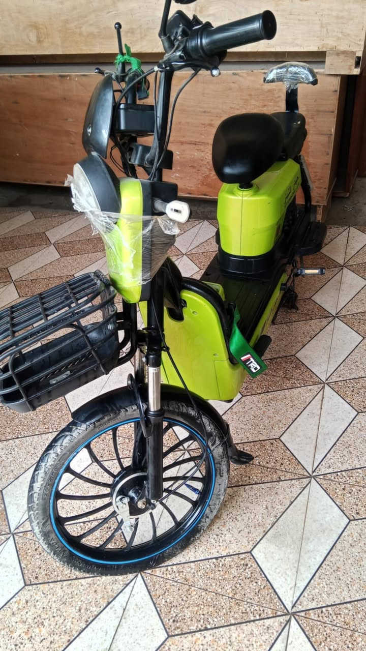 دراجه شحن نضيفه 💯 ع شرط مادخله تصليح السعر 300 بيها مجال مكانها الرميثه


**إذا كنت صاحب هذا الإعلان وتريد حذفه لأي سبب، رجاءا أرسل رسالة إلى الدعم الفني**