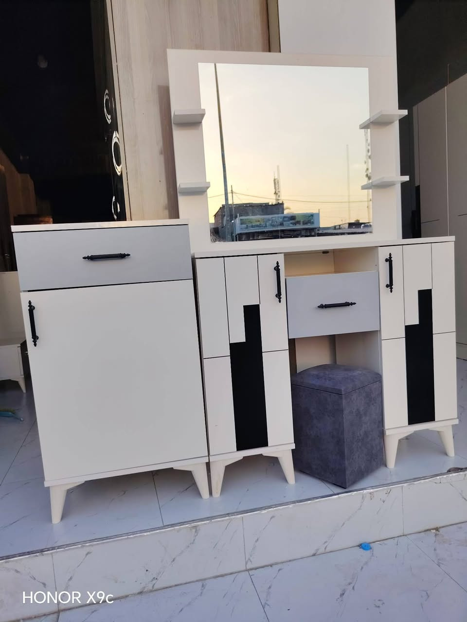 غرفه جديد فقط منصبه 10 قطع بيع شراء مراوس علما نشتري غرف نوم كونترات كلاريات كناتير العنده يدزه ع خاص


**إذا كنت صاحب هذا الإعلان وتريد حذفه لأي سبب، رجاءا أرسل رسالة إلى الدعم الفني**