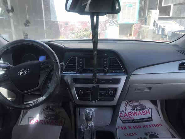 السلام عليكم 
سوناتا وارد موديل ٢٠١٥
محرك ٢٤٠٠ gdi 
ضررها جنطة ،
بالعراق مبدل باب الصدر بصف السائق 
صبغ اسفل قبغ البانزين
ماشية ١١٥ الف ميل 
(السعر المطلوب( $١٢٠٠٠
للتواصل الاتصال ***********

***********
العنوان / بغداد 
 السونار موجود للي يحب يتواصل واتس اب + بيها مجال بسيط بغداد
