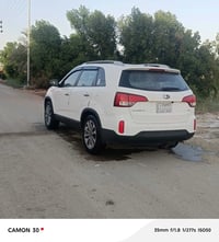 بيع مستعجل سورنتو ٢٠١٤ خليجي محرك ٦سته سلندر ٧ راكب تبريد ٣ قطع محرك ك...