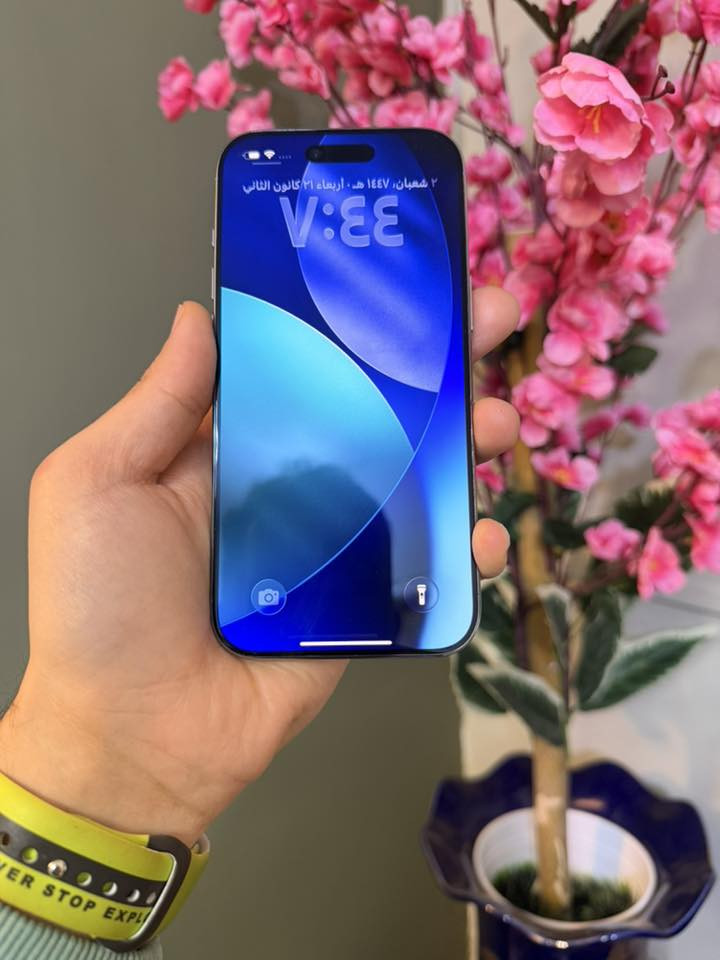 السلام عليكم IPhone 17 air 256 اخو الجديد شخط واحد مابي بعده بالضمان بطارية 100 كامل ملحقات وكارتون + كفر اصلي 
السعر 1,295 مليون و295 الف مجال بسيط 
انطيك ضمان بي وتاخذه من باب بيتي 
مكاني الشعب شارع الصحه 
***********
