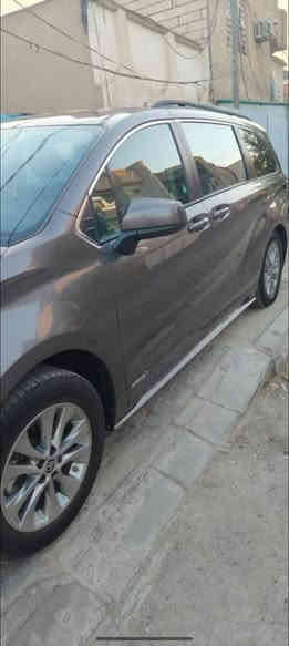 السلام عليكم
تيوتا سينا 2021 LE
حادث خفيف كلش بدون دواخل. 
محرك 2500هايبرد 
المسافة المقطوعة 87mil 
8راكب 
صور الحادث موجودة بالمنشور 
الرقم بغداد بإسمي تحويل مباشر 
سيارة جديده جدا سعرها مناسب بلعافيه ع الياخذها 

للإستفسار ***********
