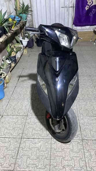 السلام عليكم دراجه ماكس ثعلب رمبه دراجه فول  
مكاني الشعب السعر ٨٥٠ بيها رقمي ***********
