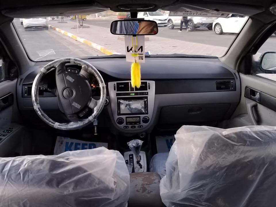 السلام عليكم
اوبترا2006

رقم بغداد بأسمي 

بيهه نواقص قليلة جداً 

مصبوغة حزام 

السعر 59 

المكان كربلاء 

***********
