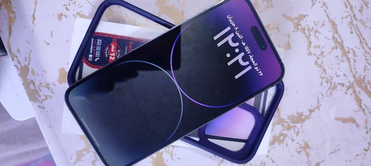 ايفون 14برو ماكس للبيع جهاز نضيف كل شي شغال مابيه اي تبديل ع وضع شركه بطاريه 83السعر 850وبيه مجال ***********
