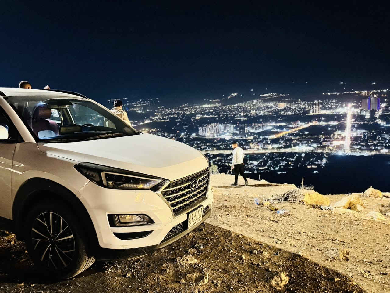 موديل 19 خليجي فول مواصفات رقم بغداد
بانوراما 

تحكمات 

4 بصمات ابواب وتشغيل وصندوك

3 وضعيات قيادة

كروز سرعة 

هاند بريك دوسة

شاشة لمس كبيرة 

تبريد قطعتين

كشنات 2 كهرباء
اشاير بالمري وشفط
ترحيب 

لايت زينون 5عدسات 

لد نهاري 

5ويل 

مكينة 2000 دوش اقتصادية وقوية سيارة جاهزة متصرف عليها 

السعر 210 وبي مجال 

مكاني بغداد حي الجهاد 

***********
