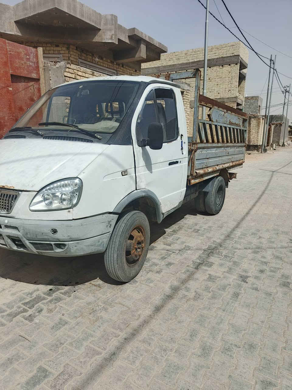 السلام عليكم سيارة كازيل 2003 رقم قادسية سنوية ل 29  السيارة نضيفة وغراضها كلهن مبدلهن قبل شهرين كهربائيات كلها شغالة مكاني الديوانية سعرها 28
***********
