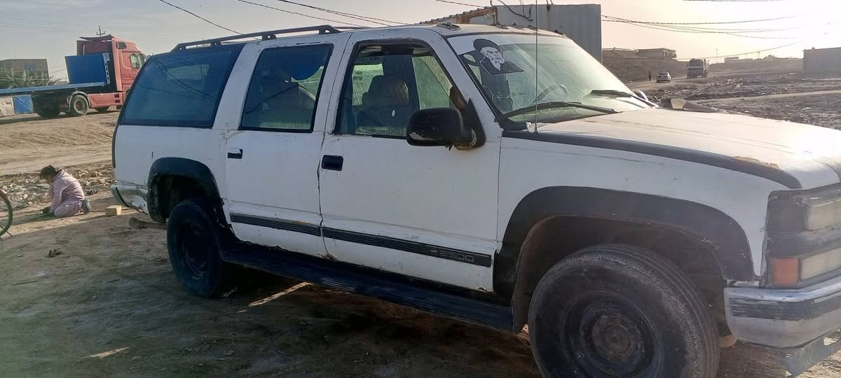 بهبهان لبيع موديل 95 محرك ففتي 3000 
مكاني سماوه استفسار اتصل ***********89
