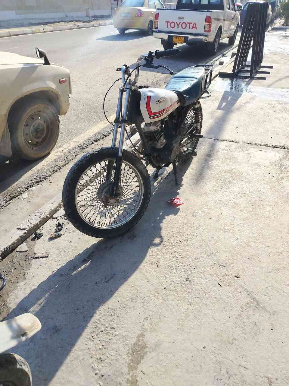 السلام عليكم مطار للبيع بات خمس تسعات ***********
