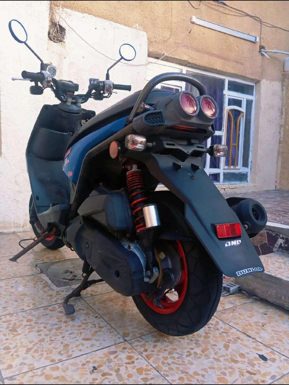 السلام عليكم للبيع دراجه سكنس جبلي كفاله عامه الدراجه جديده بمعنى الكلمه بعد احلى من الصور الدراجه برغي ممفتوح بيه نكره سلف لايت عالي ناصي بك لايت اشاير يمنه يسره السعر 1650 أو بيه مجال قليل المكان البياع شارع 20  للاستفسار على الخاص الواتساب على الرقم ***********
