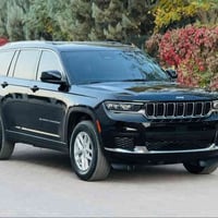 كراند شيروكي • ٢٠٢٣ • بدون رقم