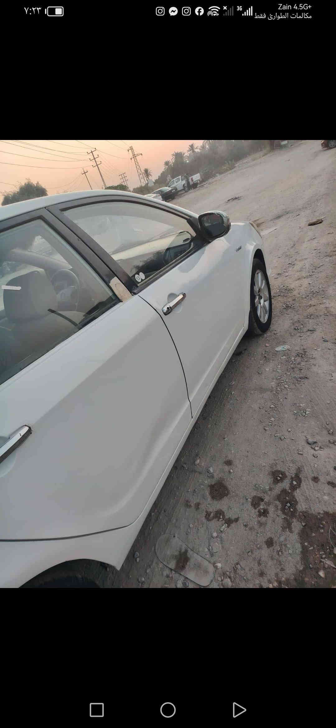 سلام عليكم جيلي 2013سيترةجديدة كفالة عامل كير محرك كسن حدادية كهربائيات كلها شغاله تبريد رقم واسط تخم تاير السعر 54وب مجال تصال على رقم ***********مكان الديوانيه عفك
