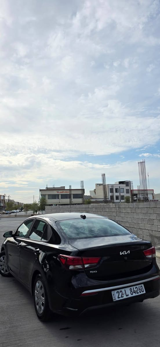 السلام عليكم
كيا ريو ٢٠٢٣ 

مكينة ١٦٠٠ 

ماشية ٥٦ ميل نظيفة جداً 

مواصفات عادية 

شاشة 

كاميرا 

ابل كاربلي وايرليس 

تحكم ستيرن 

حادث خفيف قطعة صبغ فقط جاملغ وبارد قليل بالبنيد 

الباقي بلاد 

ايرباك بردة فقط

تايرات جديدة باتري جديد زيوت جديدة

هزة جديدة

السعر 128 وبي مجال بسيط 

***********
