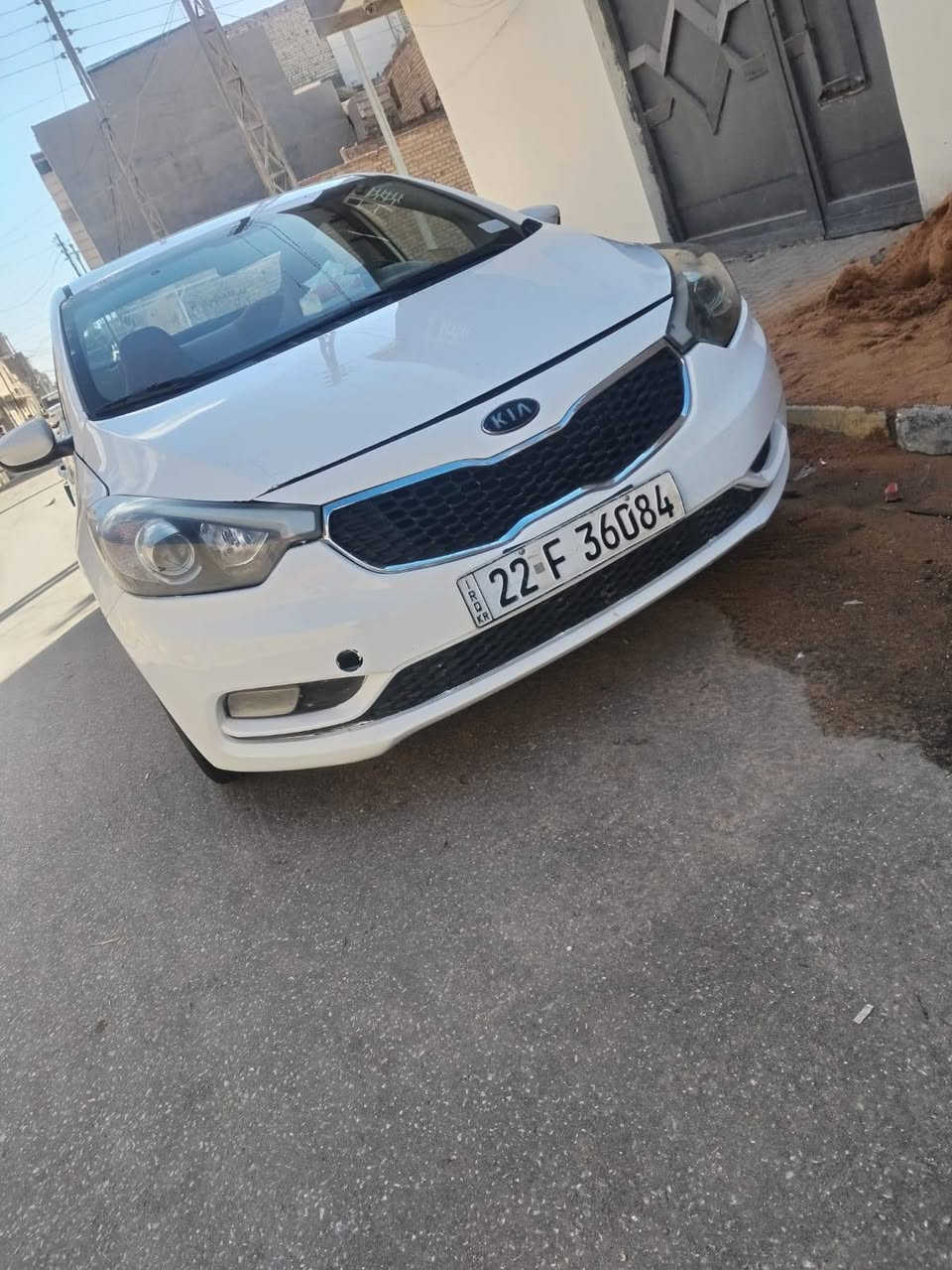 سيراتو موديل 14 سياره نضيفه بيع مستعجل اربيل جديد مكانه نجف ***********
