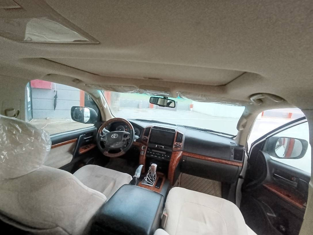 وةنةوشة 2008 ساخة دوبةي  فول موسةفات حيرام بوياخة  كيرو مةكينة بي عيبة بي تةقةو رةقة ساردوكةرم مةركةزي سةلاجة تايةي تازة 

***********
*********** السليمانية, العراق
