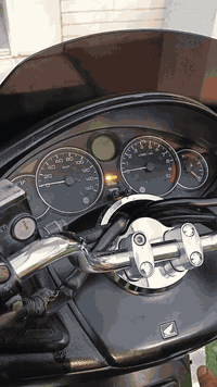 يالله السلام عليكم فورزه 0/8 للبيع محرك مكفول ممفتوح دراجه نضيفه الدراجه شوفت عينك نكره سلف مكان الدراجه كوت الحيدريه قرب سير وليم  الاستفسار  ***********
