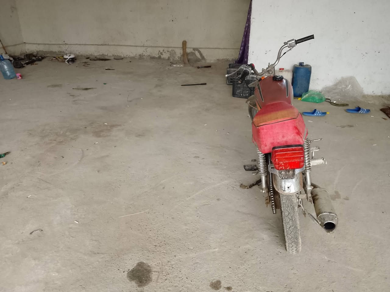 اربعه كير أوراق سكنر موديل 2020تايكر السعر 225وبيه مجال قليل حك جيه مكان كربلاء الحسينيه هاذه رقمي ***********
