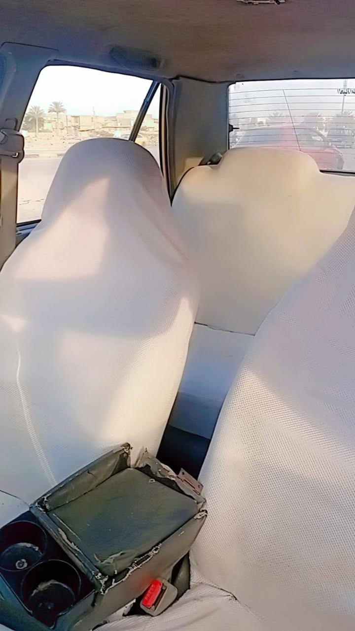 مرخصة الادمان.. 
السلام عليكم. سايبه 16.
سنويته مشروع وصني لل30
سياره نضيفه معنه الكلمه خاليه من اي ضربه وتبديل.. 
فقط كيره النمره الرابعه تفلت 
سعره 28 وبيه مجال حك الجيه. 
. 

مكاني حله حي العسكري شارع 80
رقمي.. ***********.
غير متواجد فيس بوك.
