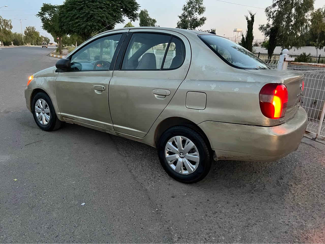 تويوتا يارس 2001 ئارم پلاستيك سليماني مةكينة گةورة گير عادي گير مةكينة تةبريد سارد و گةرم و تةقةو رةقة بةشةرت كارةباي هةمووي بةشةرت ليدراوي نية نرخ 27 گةلا و مةعامةلة 
***********
*********** شمشمل, السليمانية
