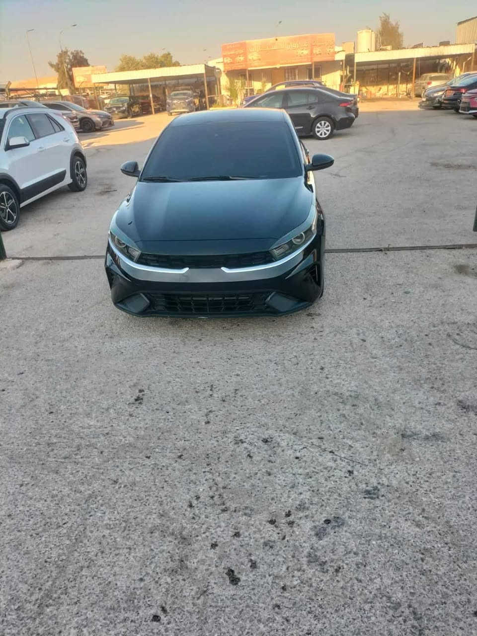 السلام عليكم كيا فورتي وارد امريكي 2023 رقم فحص مدفوع الكمرك سياره ماشيه 34 ريحة الشركه بيها مواصفاتها رادارات تحكم ستيرن كروز سرعه تحديد مسار قفل ستيرن سياره محرك كير حداديه بلادي مامطخوخ برغي صارلي اسبوعين من وصلت لبغداد حي جهاد *********** بيع 134 شعندك مراوس فورتي النترا 20 او 23
