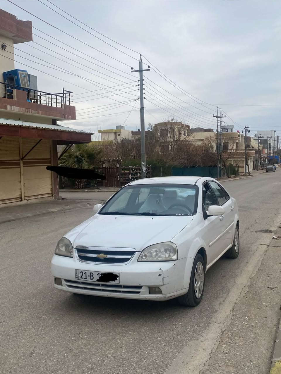 ئۆپترا ٢٠١١ سپی 
سەنەوی تازەیە رەقەم تازە
هەموو گیانی بەشەرت  
سێ پارچەو دوپەلە بۆ یاخی هەیە 
سەیارەکە رێکە  کارت بەنزینی
سەقفی رێکە
***********
*********** شمشمل, السليمانية
