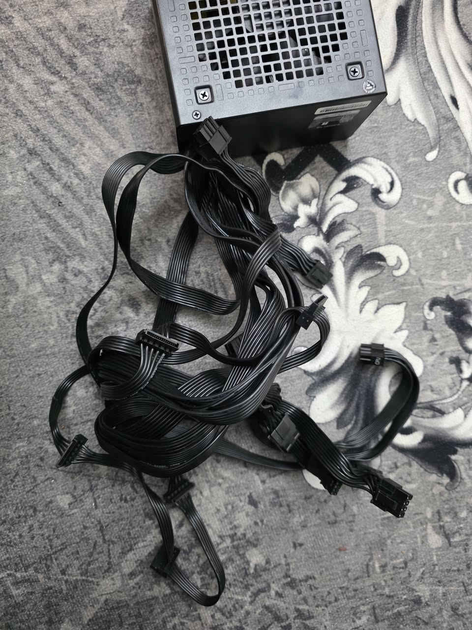 باور سبلاي termalright 850w gold للبيع نظيف كلش استخدام 8 اشهر الباور non modular و atx 3.1 ويدعم كيبل 12vhpwr للكارت// سعرة 100 الف قفل // مكاني الدورة الميكانيك توصيل ما عندي // ه‍ ***********
