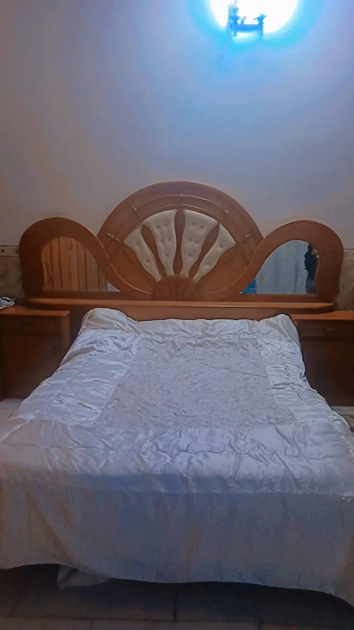 غرفه نوم للبيع كامله  صاج  السعر مليون ونص 
والله مسويته ب اربع ملاين   اتصال عله هاذه الرقم 
***********
