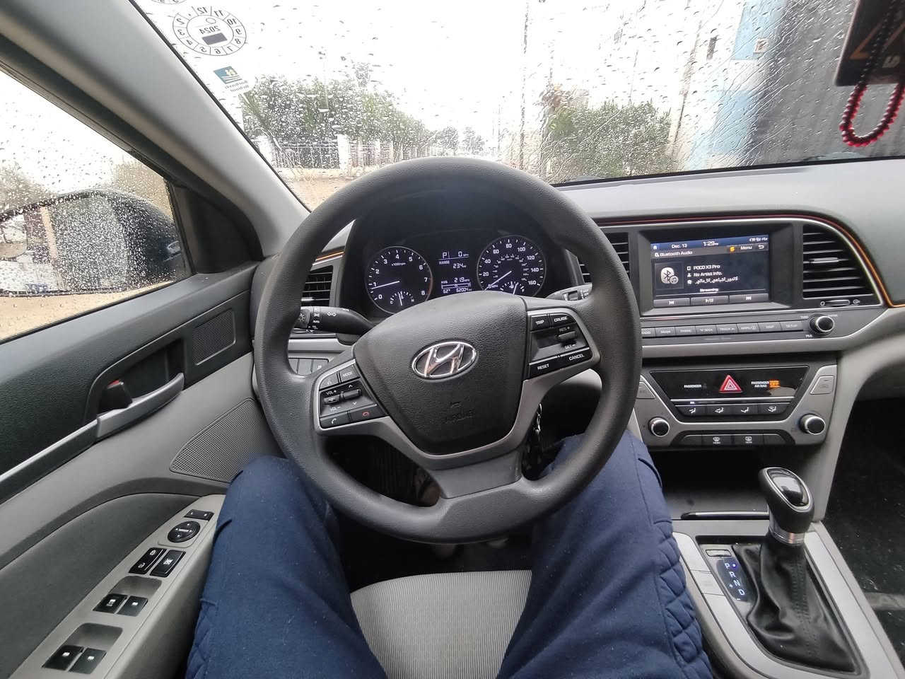 السلام عليكم 
🛑النترا 2017 وارد امريكي سيارة نضيفة بمعنى الكلمة ..
حادثها بس مقدمة البنيد مصلح و كدامك بالصور 
 رقمها سليمانية الجديد دولي  سنويه جديده وتريد تحويل أو وكاله 
موصفات
‏‎🛑تبريد ثلج 🥶
🛑كروس سرعة
‏‎🛑محركً دوش 2000 المرغوب  
‏‎🛑شاشة كبيرة 
‏‎🛑كاميرا فول HD واضحة جدآ📸
🛑‏‎‏Bluooth+AUX+USB🎧
‏‎🛑ثلاث وضعيات قياده(sport+Normal+Eco)
‏‎🛑نظام(مانع انزلاق+ABS+EBD)
‏‎🛑شاشة اعطال
‏‎🛑تحكم ستيرين
‏‎🛑كير (اوتو + عادي) والگير AT المرغوب
🛑الضرر صور الحادث مرفقه بالمنشور و بيها طخه بسيطه بالچاملغ الخلفي عكس السائق ع وضعها مبقيها 
🛑تحكم مري جانبية 
تخم تاير جديد 
حدادية جديده 
ومبدل بيها شباك أمامي للجمالية و البلادي موجود انطي وي السيارة 
السعر ١٢٨ وبيها مجال بسيط حك الجية 
مكان الديوانية


**إذا كنت صاحب هذا الإعلان وتريد حذفه لأي سبب، رجاءا أرسل رسالة إلى الدعم الفني**